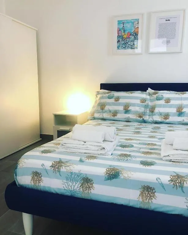 Farau B&B Messina 0*,